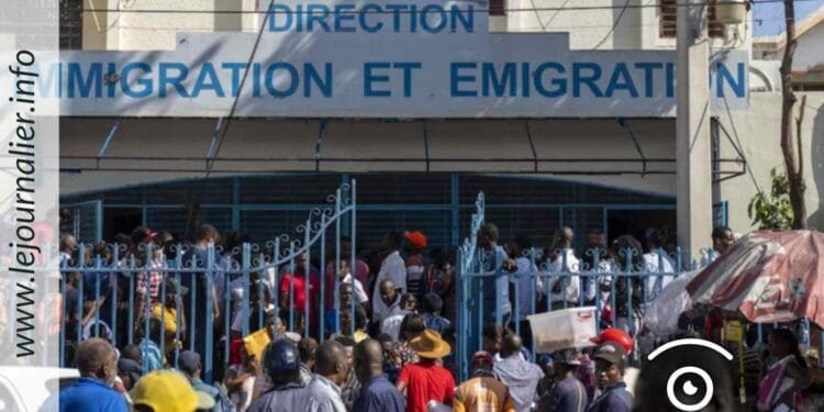 Programme humanitaire américain : Ça se bouscule au Service de l’Immigration à Port-au-Prince !