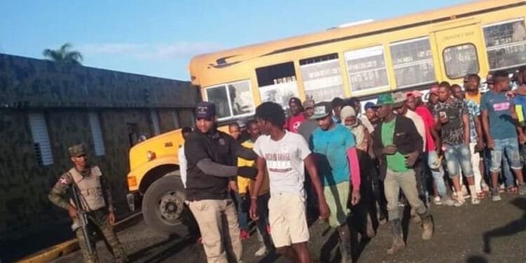 République Dominicaine : 404 ressortissants haïtiens arrêtés à Bávaro
