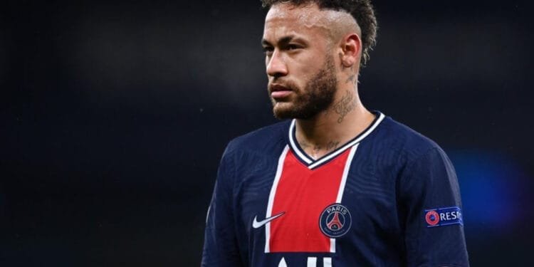 France : Opéré à la cheville droite ce vendredi à Doha, Neymar sera forfait pendant 3 à 4 mois