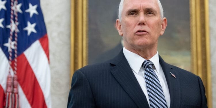 Présidentielle américaine : Mike Pence, ex-Vice-président de Trump, dépose sa candidature à la Maison-Blanche