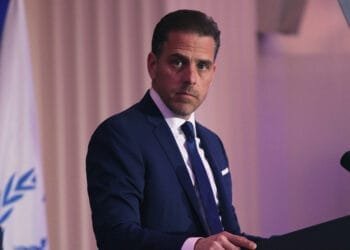 Fraude fiscale et détention illégale d’armes : le fils de Joe Biden, Hunter Biden, plaide coupable