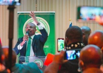 En terre jamaïcaine, Claude Joseph met à nu « le grand échec » du Gouvernement d’Ariel Henry