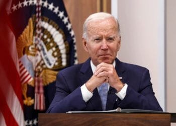 Joe Biden : « L'intelligence artificielle est une énorme promesse d'incroyables opportunités, mais aussi des risques pour notre société »