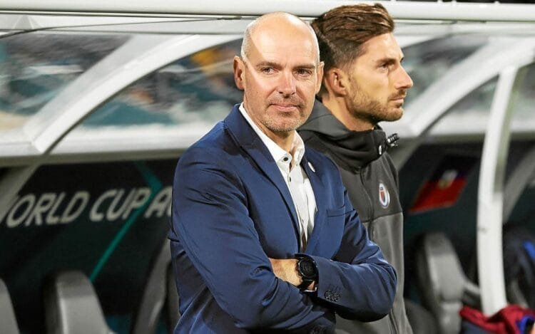 Sans résultat au mondial féminin 2023, l’entraîneur Nicolas Délépine quitte la sélection