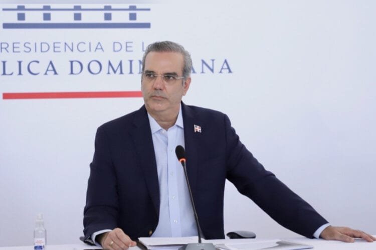 Luis Abinader : « Le Panama et la Guyane sont intéressés à acheter nos œufs et nos poulets »