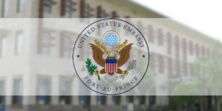 Temporairement, l’ambassade des États-Unis en Haïti suspend ses services consulaires