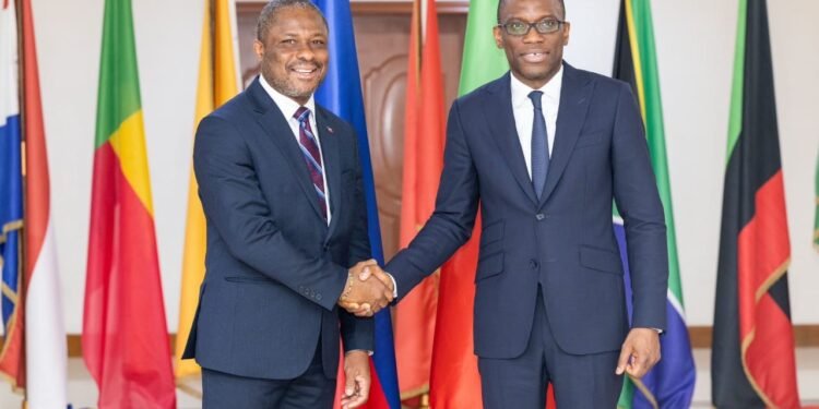 13ed437f F7be 4a82 A4cb 198e64734b82