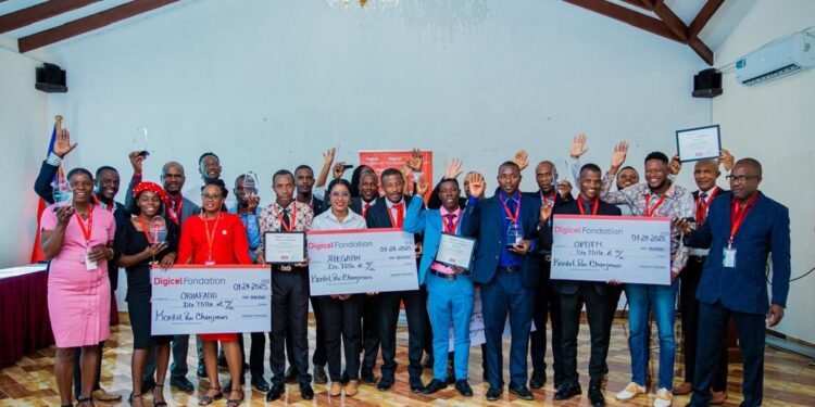 D7489a6e 1dcf 4a46 Abab E85d41968576