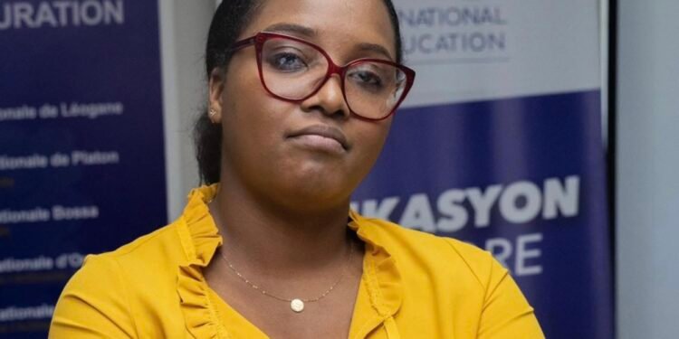 Chassée pour incompétence et clientélisme, l’Ex – DG du FNE s’invente aujourd’hui une couronne de victime