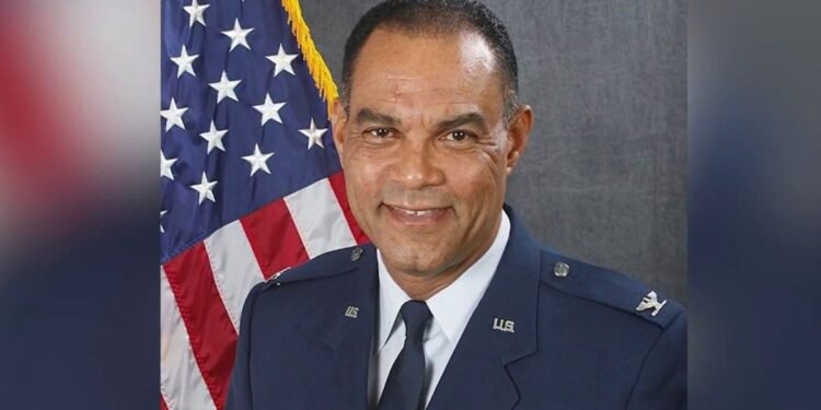 Rudolph Moise, un médecin né à Port-au-Prince, vise le Congrès américain