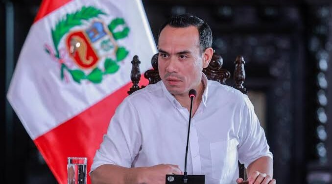 Pérou : le président par intérim José Jeri destitué à l’approche de la présidentielle