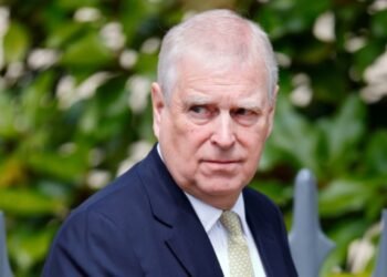 Affaire Jeffrey Epstein : le prince Andrew interpellé à Sandringham et placé en garde à vue
