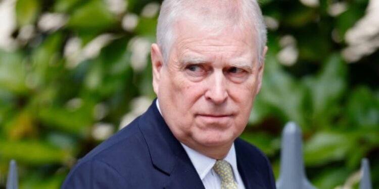 Affaire Jeffrey Epstein : le prince Andrew interpellé à Sandringham et placé en garde à vue