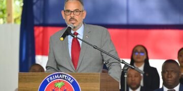 Alix Didier Fils-Aimé remet les actes d’ampliation aux ministres, des résultats attendus